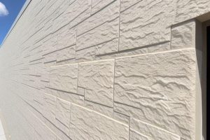 Read more about the article Exterior Insulation and Finish Systems (EIFS) Installation Guide: What to Expect